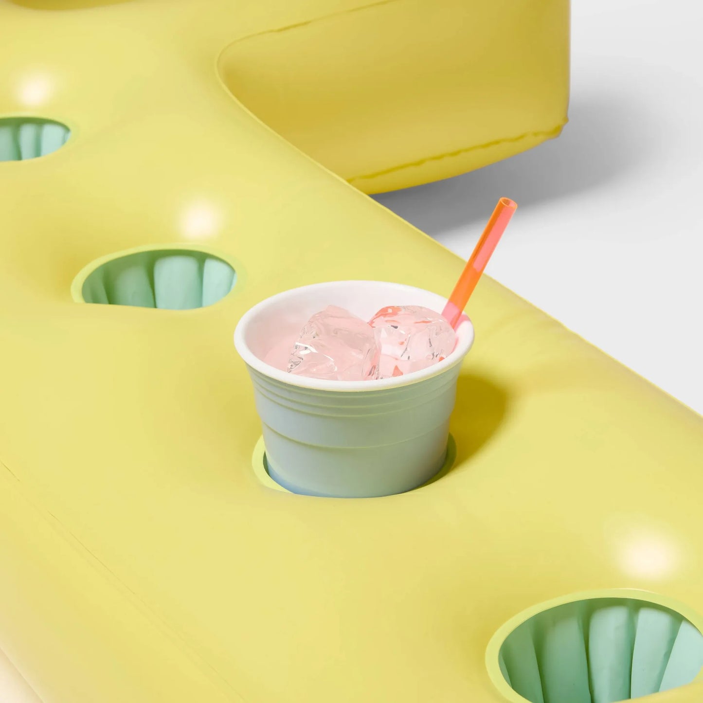 Sun Squad Lemonade Cabana Novelty Water Float