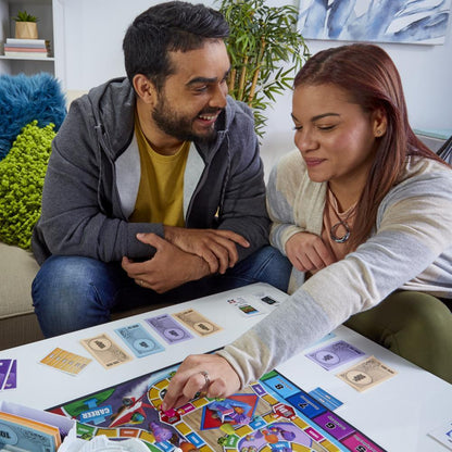 Hasbro Gaming The Game of Life Family Board Game