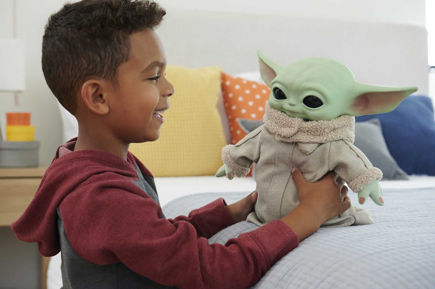 Mattel Star Wars Grogu Squeeze and Blink Plush
