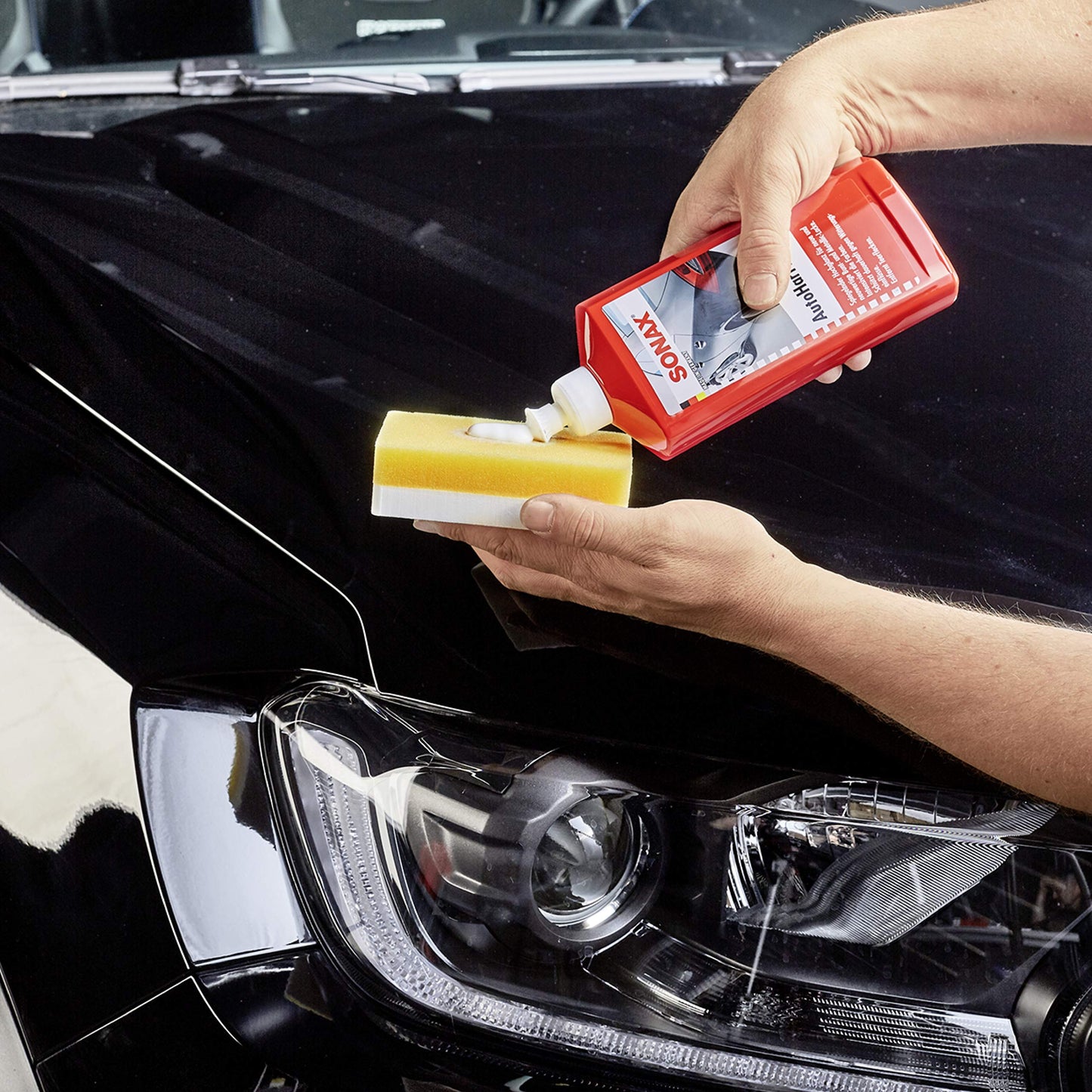 SONAX Super Liquid Wax for Intense Mirror Shine and Protection