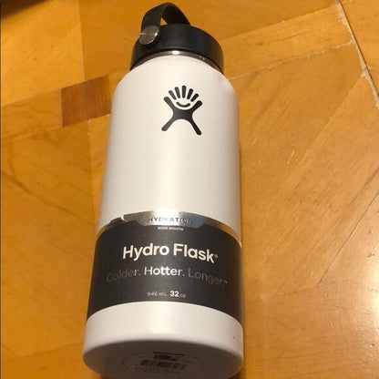 Hydro Flask Wide Mouth 32 oz Water Bottle White