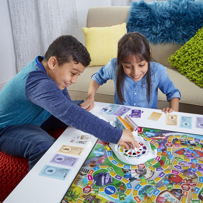 Hasbro Gaming The Game of Life Family Board Game